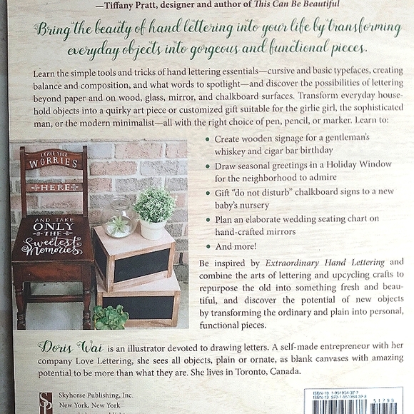 Extraordinary Hand Lettering Book - Picture 1 of 3